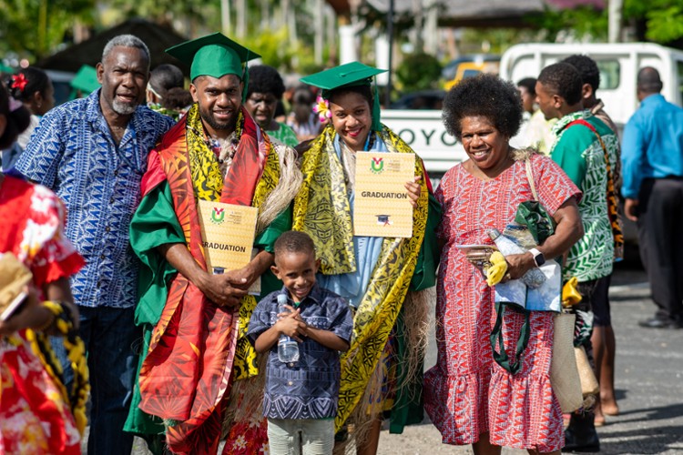 Remise des diplômes au Vanuatu 2025